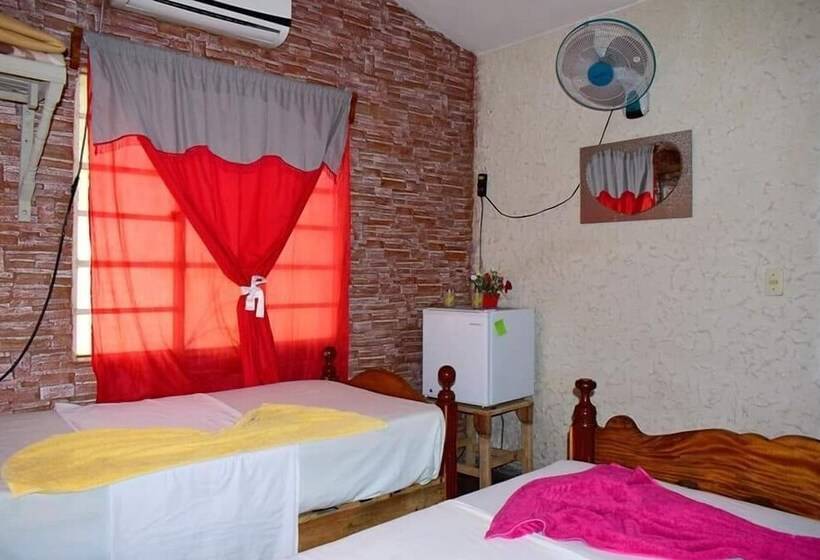 پانسیون Hostal Nelffis Viñales