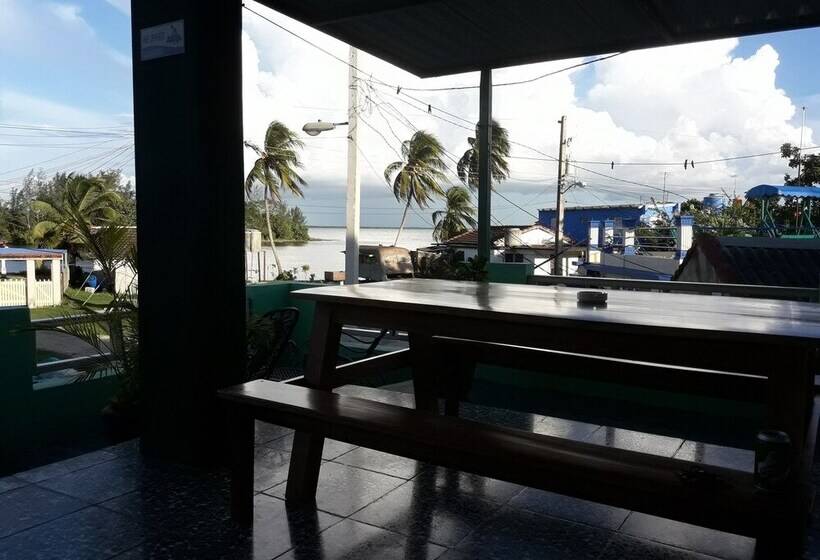 پانسیون Villa Rio Mar