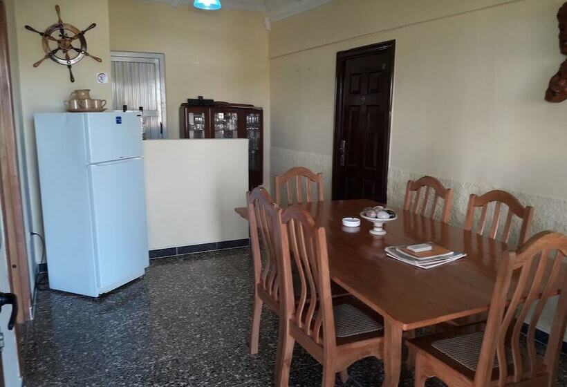 پانسیون Villa Rio Mar