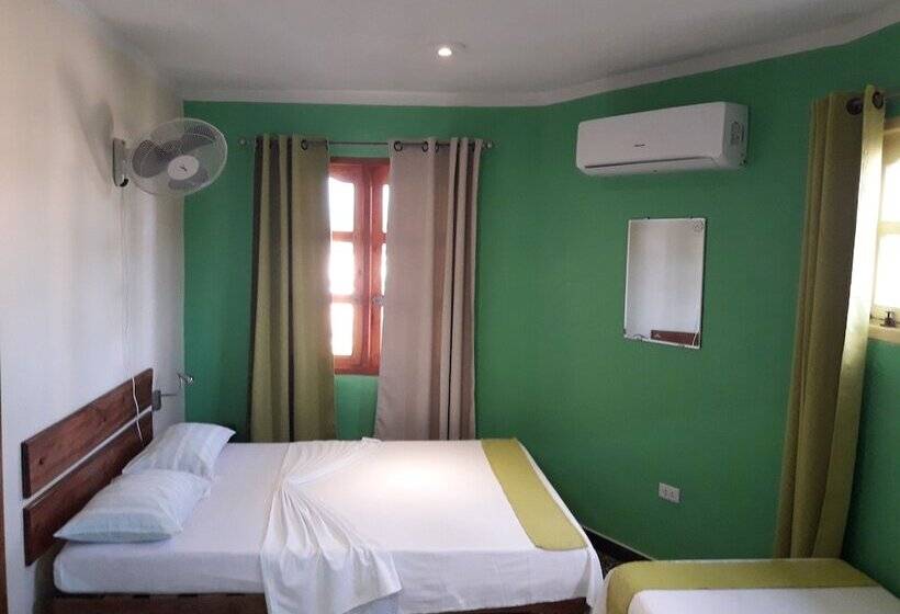 پانسیون Villa Rio Mar