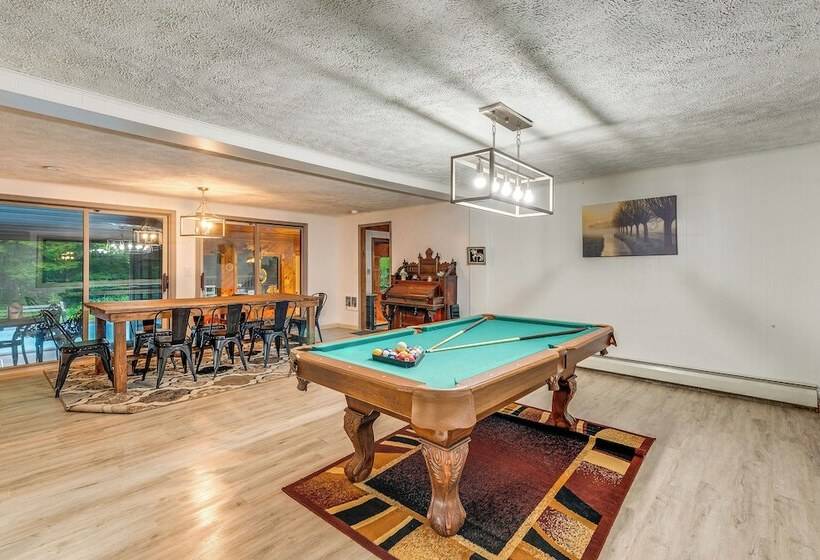 Pocono Cabin W/ 1 Acre Yard & Private Pool!