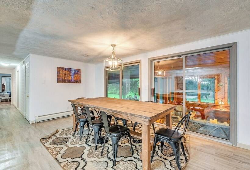 Pocono Cabin W/ 1 Acre Yard & Private Pool!