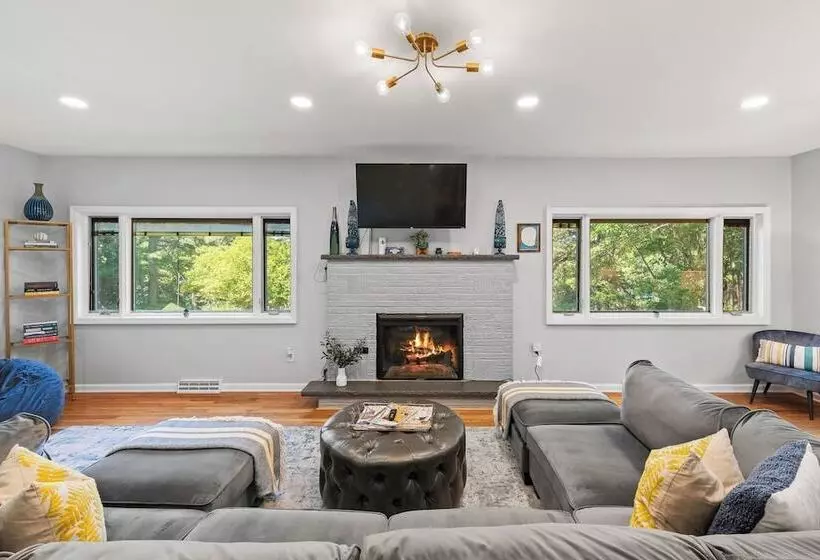 Simply Shores By Avantstay Private Beach + Dock Lake Overlook