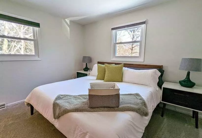 Simply Shores By Avantstay Private Beach + Dock Lake Overlook