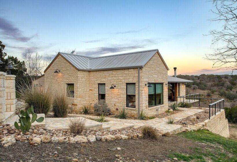 Sotol By Avantstay Direct River Access + Views