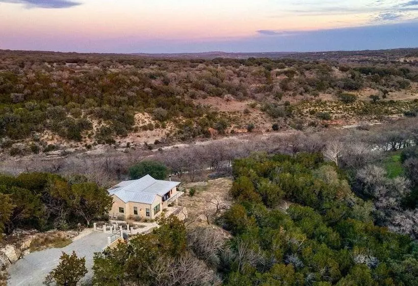 Sotol By Avantstay Direct River Access + Views