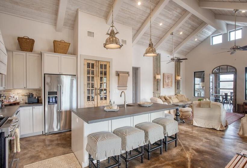 Sotol By Avantstay Direct River Access + Views