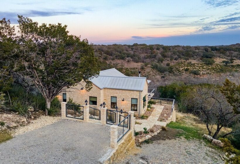 Sotol By Avantstay Direct River Access + Views