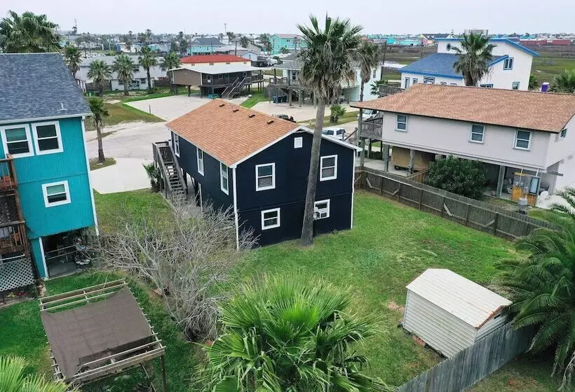 Surfin Dog By Avantstay Coastal Escape W/ Yard!