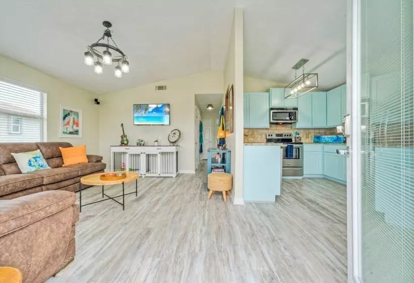 Surfin Dog By Avantstay Coastal Escape W/ Yard!