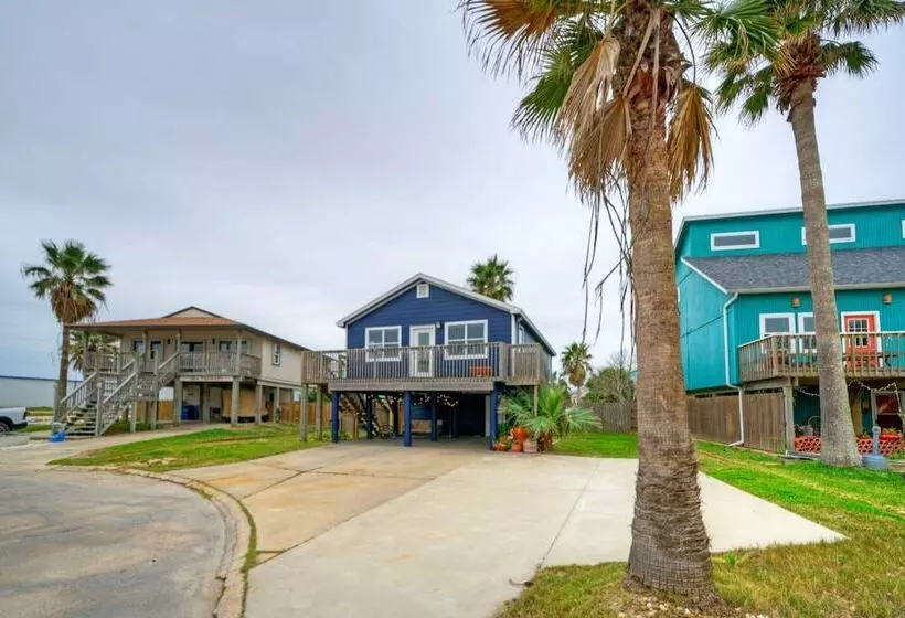 Surfin Dog By Avantstay Coastal Escape W/ Yard!