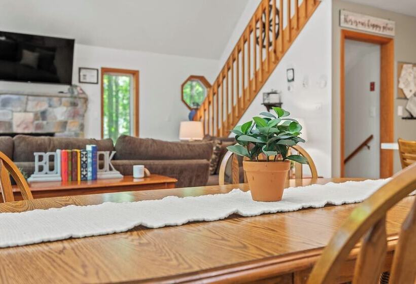 Tawny And Peaceful Game Room, Firepit, Patio/deck, Workspace