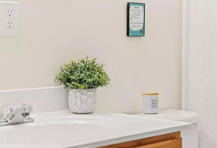 Tawny And Peaceful Game Room, Firepit, Patio/deck, Workspace