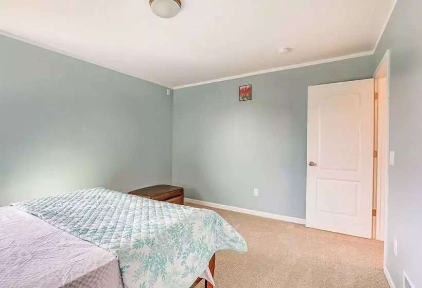 West Henrietta Retreat ~ 4 Mi To Rochester It