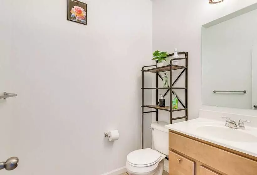 West Henrietta Retreat ~ 4 Mi To Rochester It