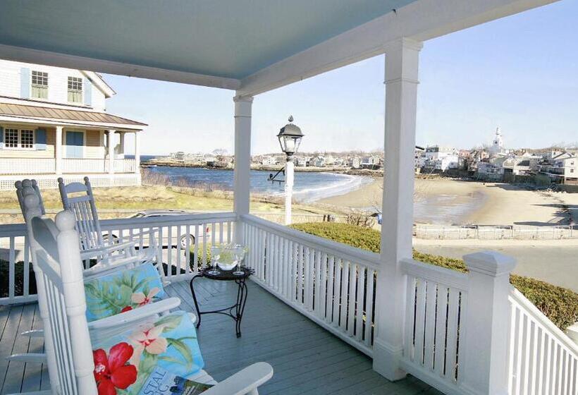 민박 Beach & King Street Inn