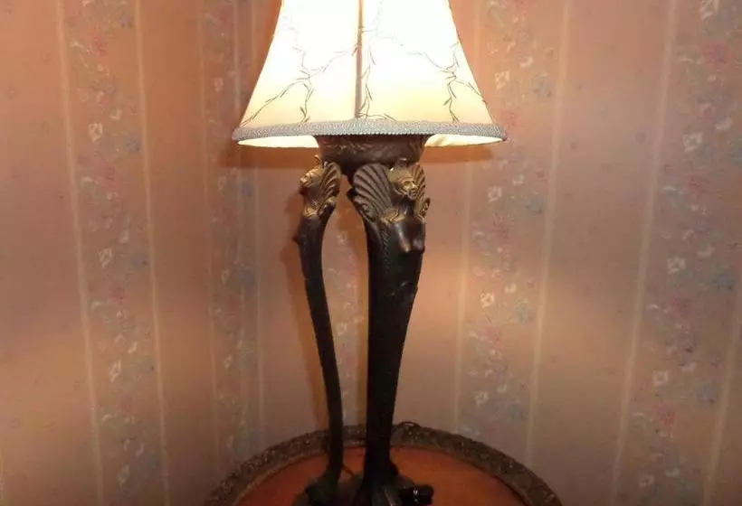 ベッドアンドブレックファースト Bridgeford House