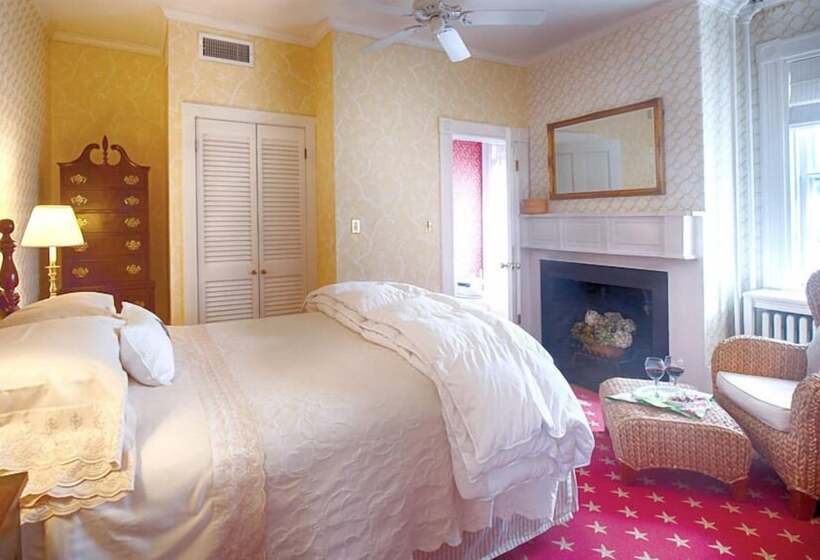 تختخواب و صبحانه Sherburne Inn