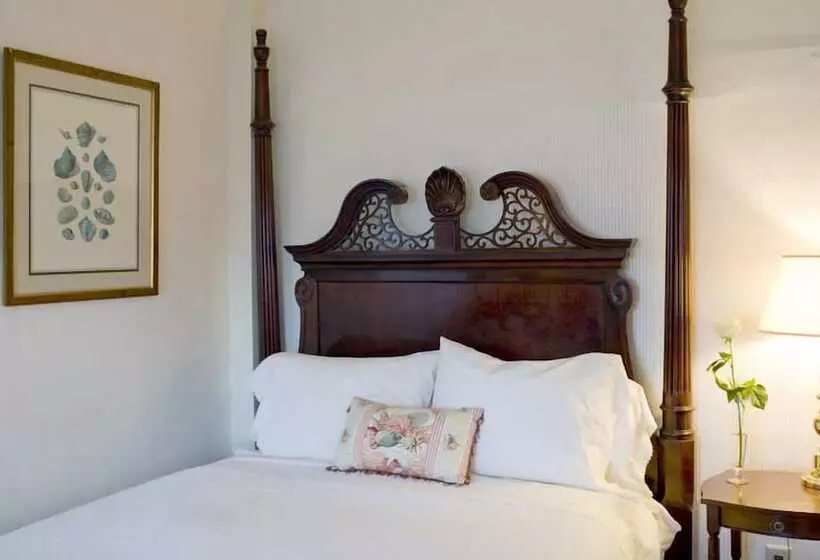 تختخواب و صبحانه Sherburne Inn