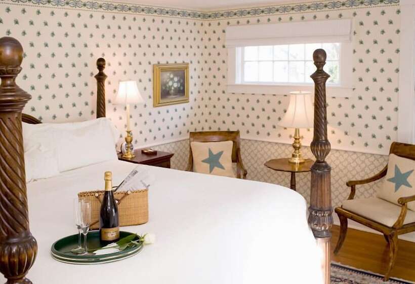 تختخواب و صبحانه Sherburne Inn