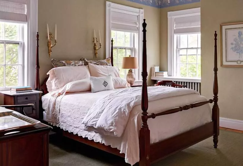 تختخواب و صبحانه Sherburne Inn