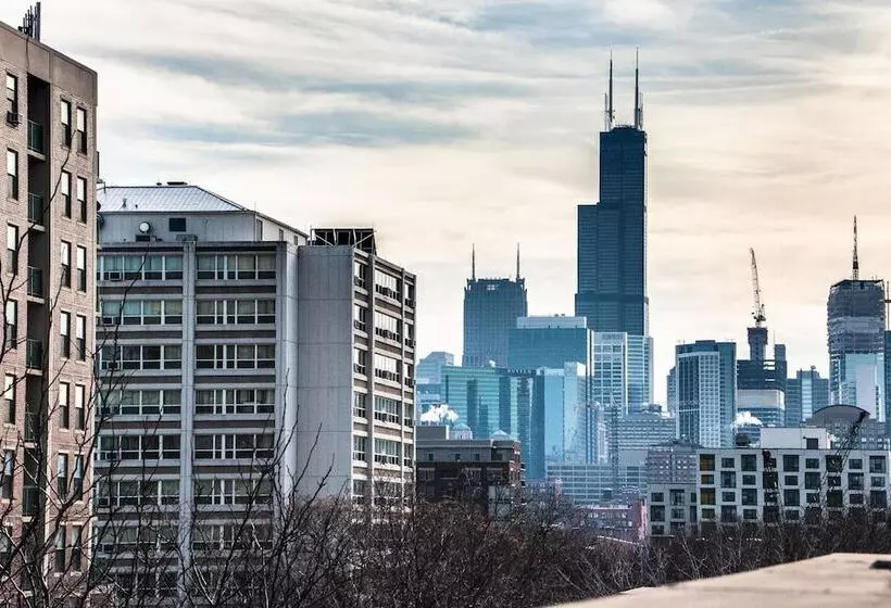 Aamiaismajoitus (B&B) The Sono Chicago