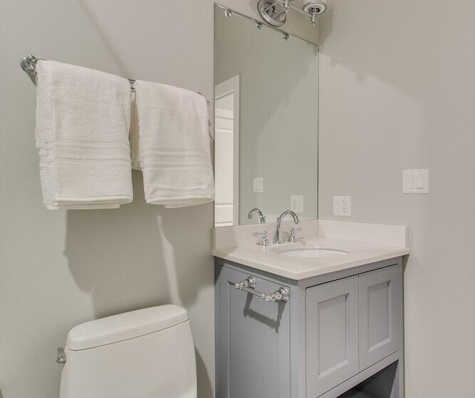 مبيت وإفطار The Sono Chicago