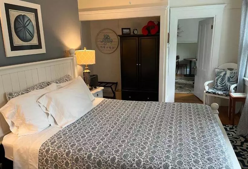 Bourne Bed And Breakfast