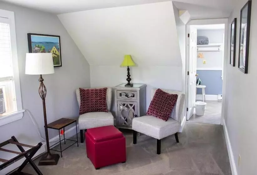Bourne Bed And Breakfast