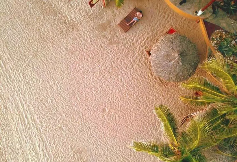 ホテル Cabañas Punta Placer