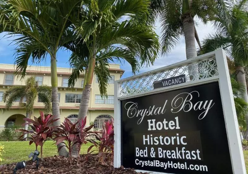 ホテル Crystal Bay Historic