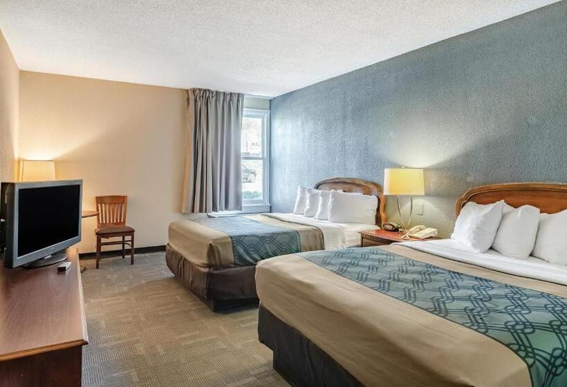 호텔 Econo Lodge Inn & Suites Radfordblacksburg Area