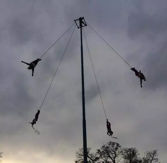 هتل Hostería De Río   C92