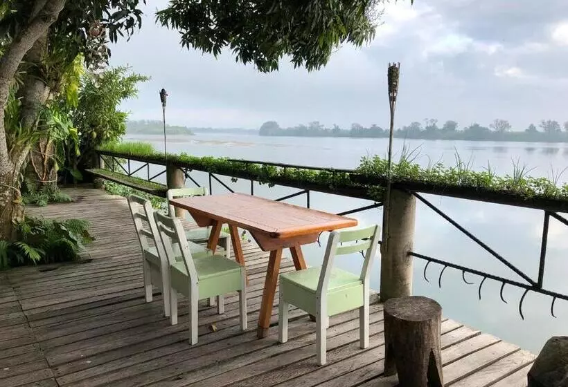 هتل Hostería De Río   C92