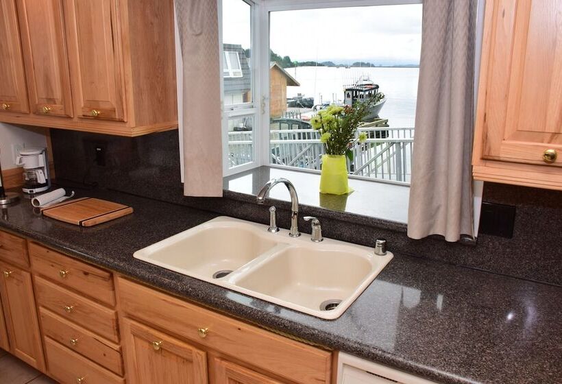 酒店 Longliner Lodge And Suites