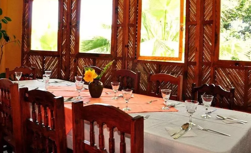 Otel Mixti