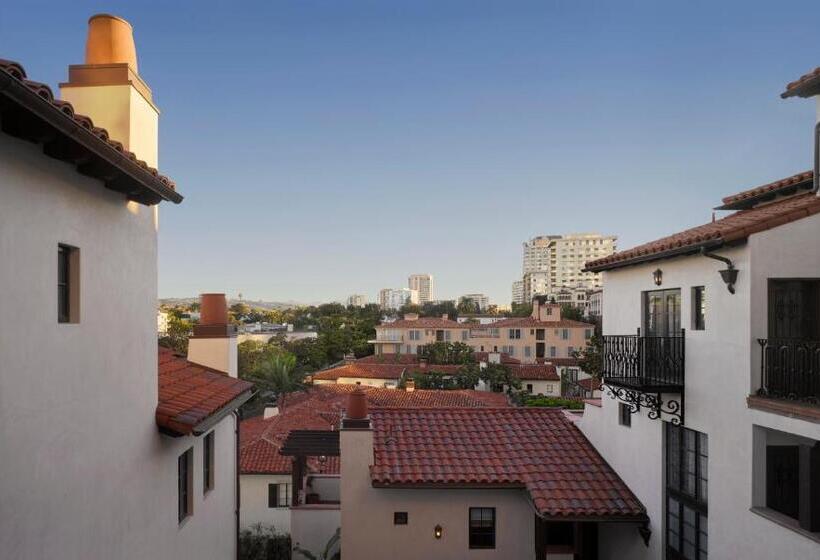 호텔 Plaza La Reina