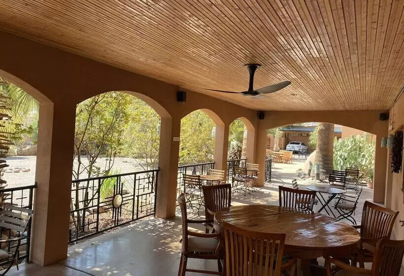 Hotelli Sierra Grande Lodge & Spa