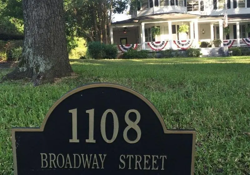 Huffman House Bed & Breakfast
