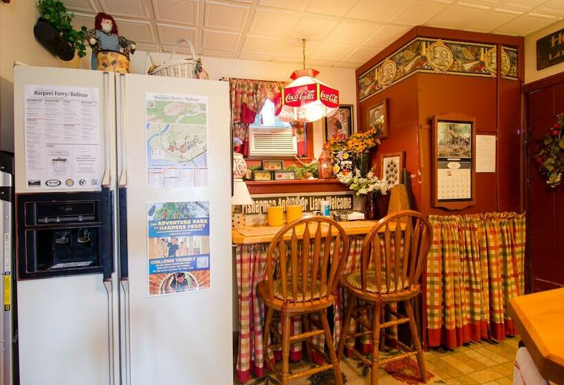 Lily Garden Bed And Breakfast