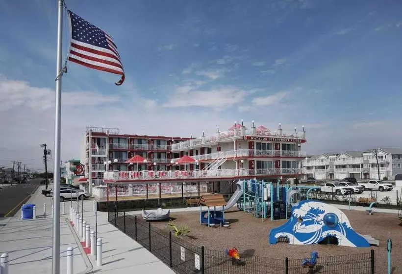 مُتل Matador Oceanfront Resort