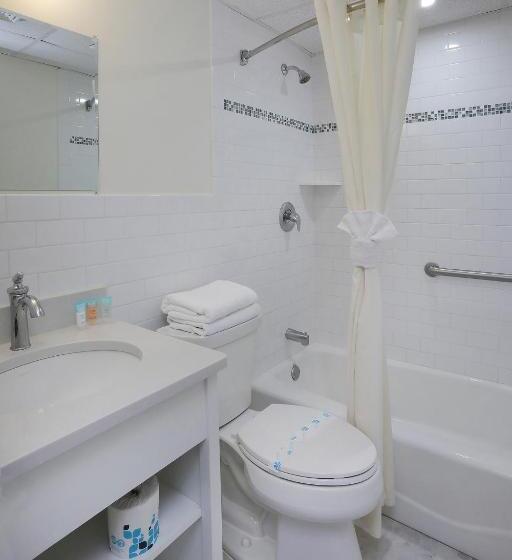 فندق على الطريق Matador Oceanfront Resort