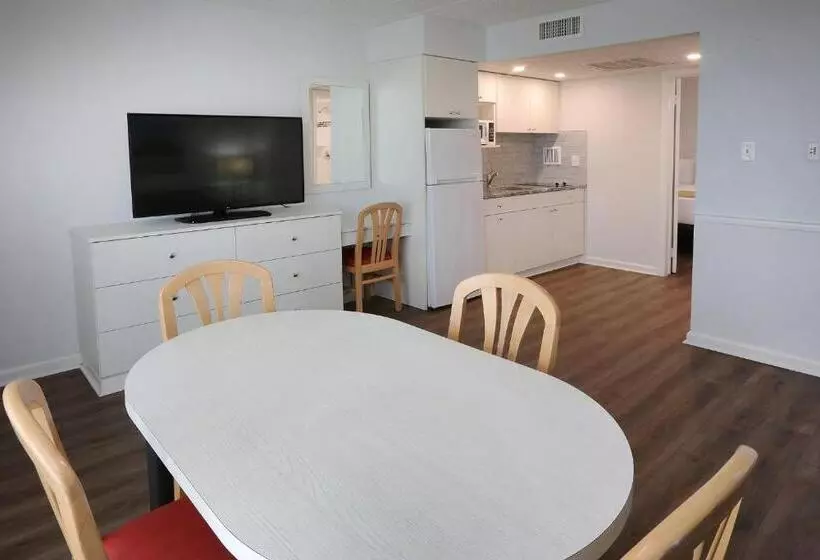 مُتل Matador Oceanfront Resort