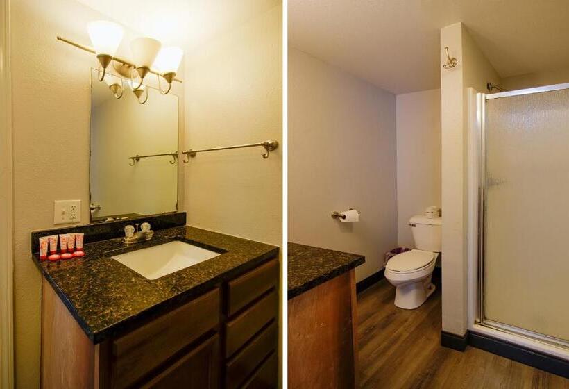 מוטל OYO Hotel Sulphur LA Hwy 90 West