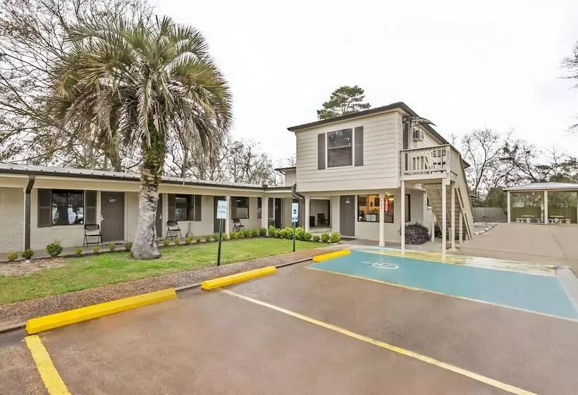 モーテル OYO Hotel Sulphur LA Hwy 90 West
