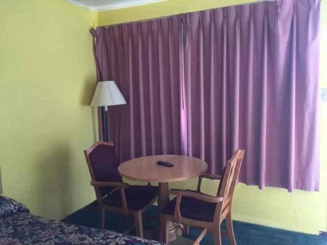 مُتل Statesman Inn