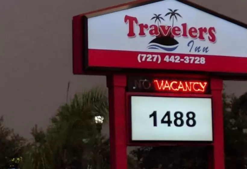 モーテル Travelers Inn Clearwater