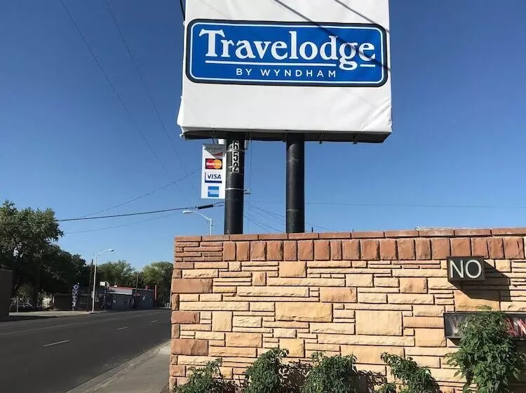 モーテル Travelodge By Wyndham Farmington