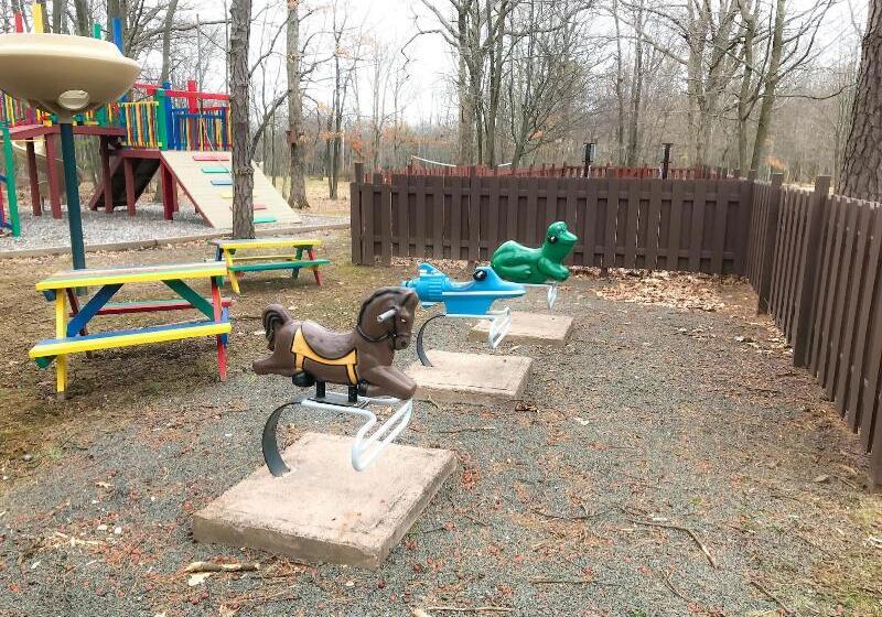 渡假胜地 Carriage House Country Club