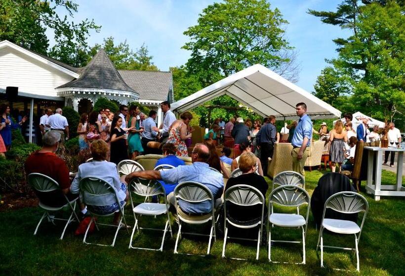 مبيت وإفطار Victoria Inn